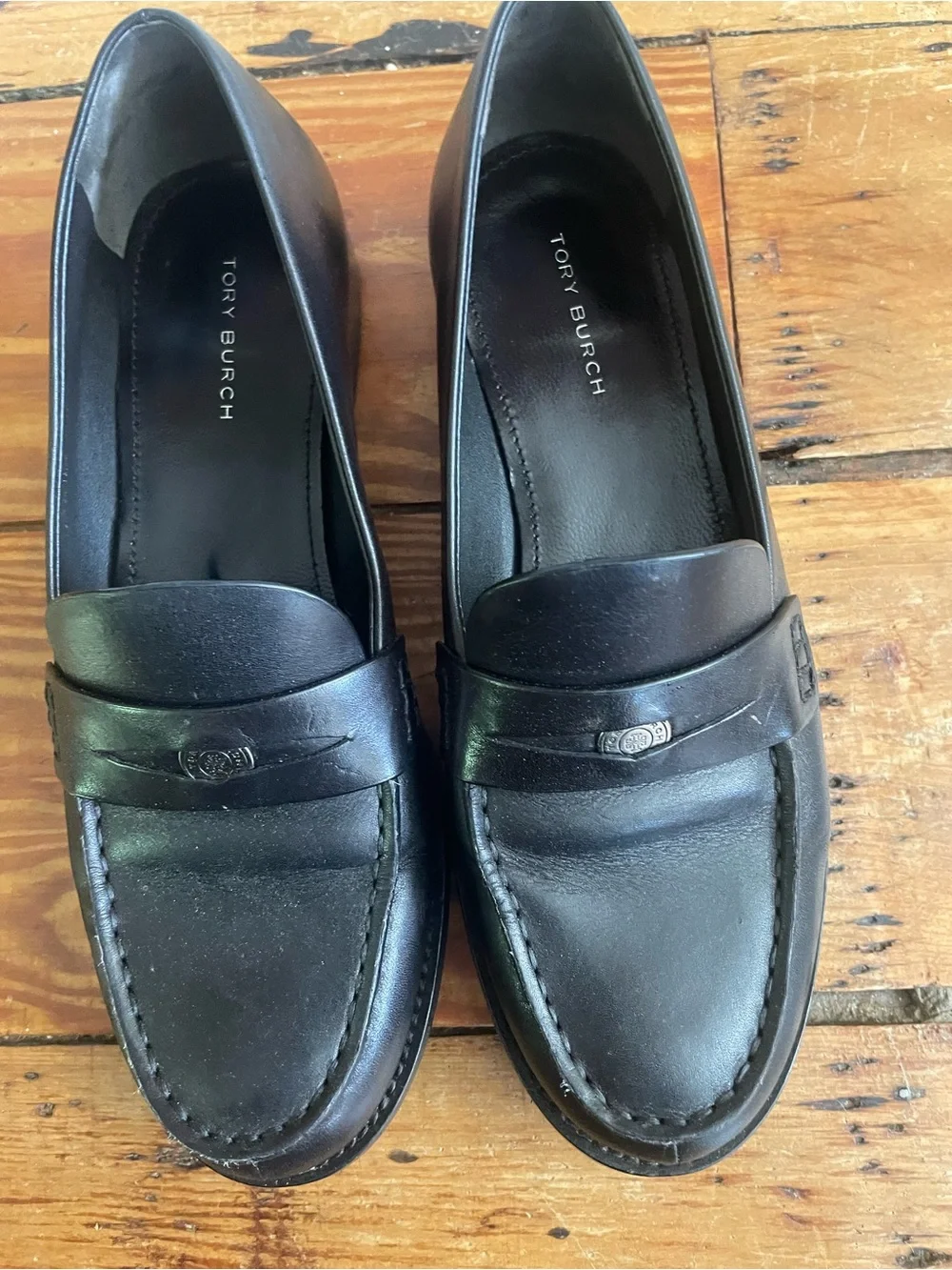Tory Burch Women’s Black Leather Penny Loafers